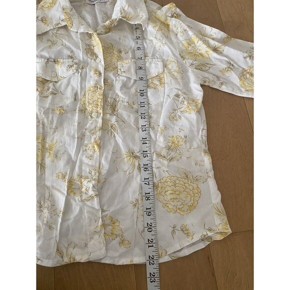 PERISCOPE Yellow White Floral Button Down Shirt SIZE S Juniors Women’s - Picture 8 of 8